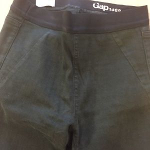 Hunter green GAP jeans